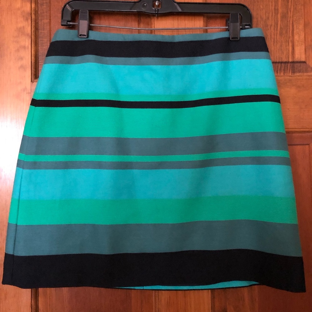 Loft multi colored lined skirt - size 6